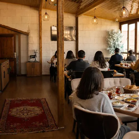 Hotel Panda Garden House *